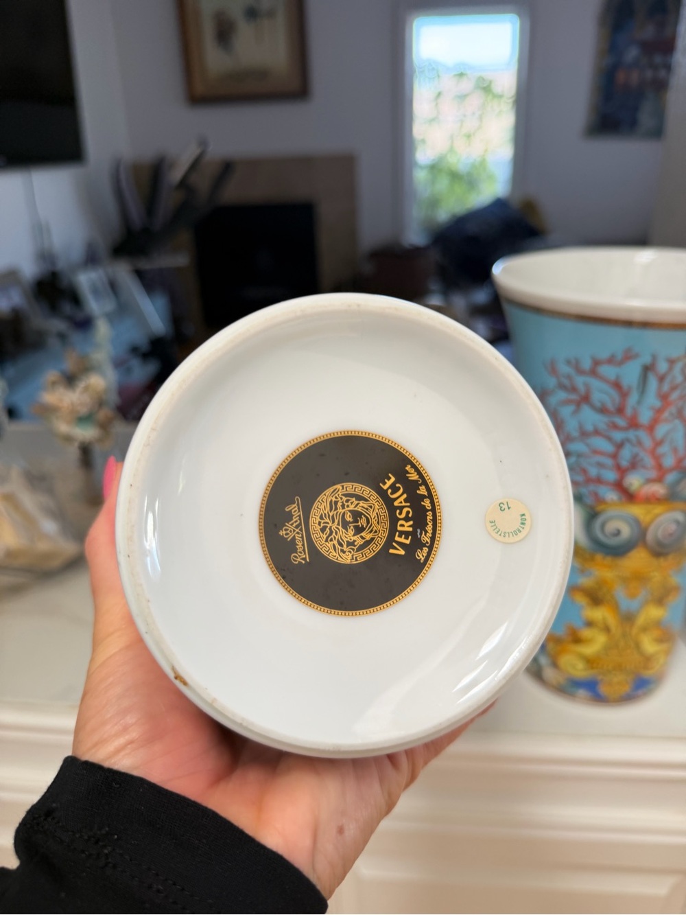 Versace Home Blue and Yellow Shell Motif Porcelain Tumbler - Picture 2 of 3